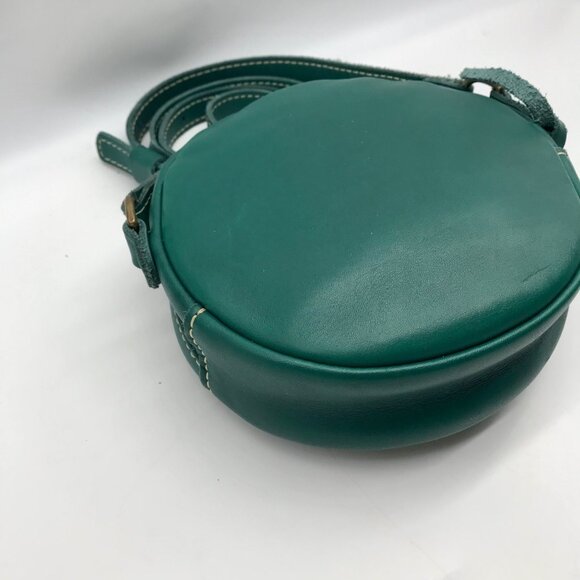 Portland Leather Goods Peacock Circle Crossbody Bag - Picture 9 of 10